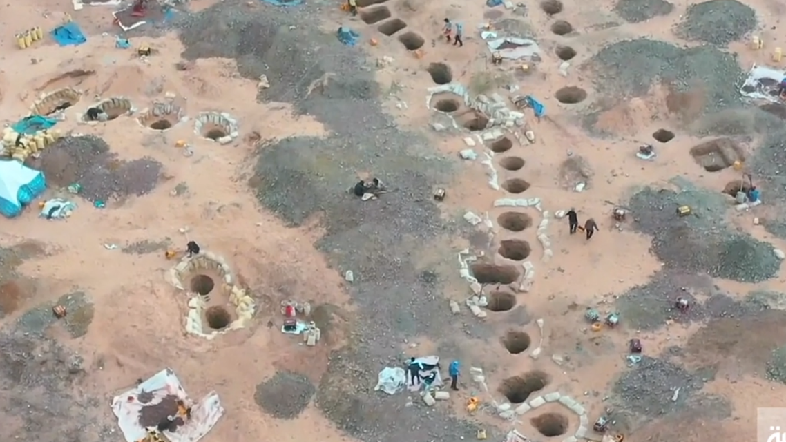 مهمة خاصة.. البحث عن الذهب رغم المخاطر بموريتانيا