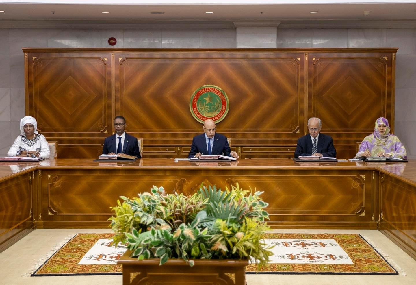 مجلس الوزراء يجتمع