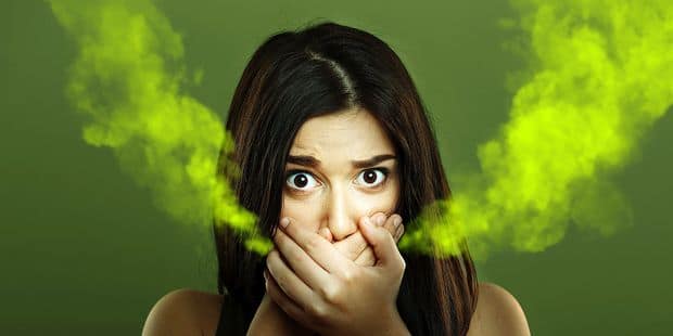 رائحة الفم و التخلص منها