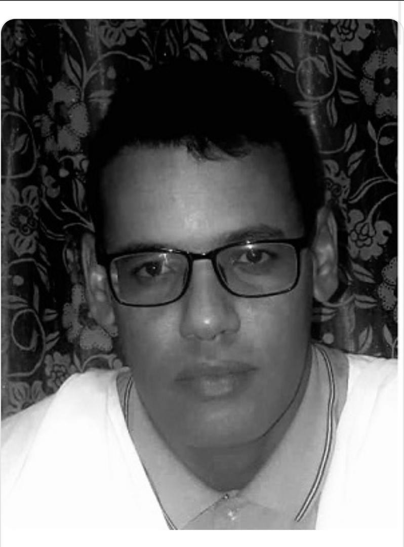 بين ضجيج المحركات وبعد الشواطئ