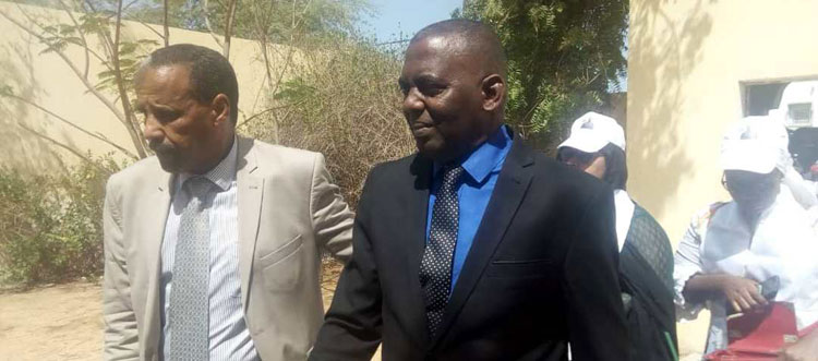 المرشح بيرام ولد اعبيدي يودع ملف ترشحه لدى المجلس&nbsp;(…)