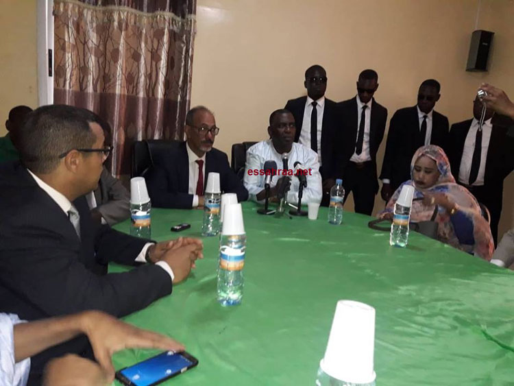 لقاء بين بيرام ولد اعبيدي والمحامين