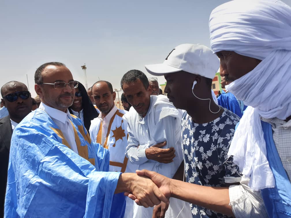 وصول ولد بوبكر لمدينة النعمة في طائرة خاصة