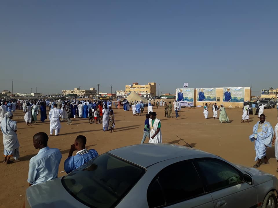 تدافع وحالات اختناق واغماء في استقبال غزواني بروصو وعجز&nbsp;(…)