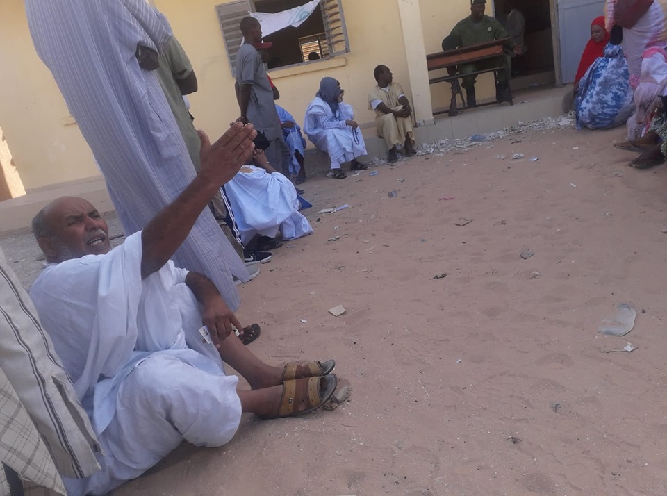 شهود عيان: هناك امرأة مسجلة في تكانت وصوتت في المكتب رقم&nbsp;(…)