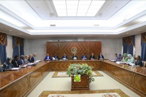 إذا كانت الدولة جدية في حربها ضد الفساد فعليها تنظيف&nbsp;(…)