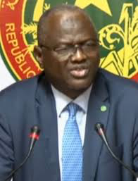 أستاذ جامعي وخبير دولي يرد على وزير التعليم العالي&nbsp;(…)