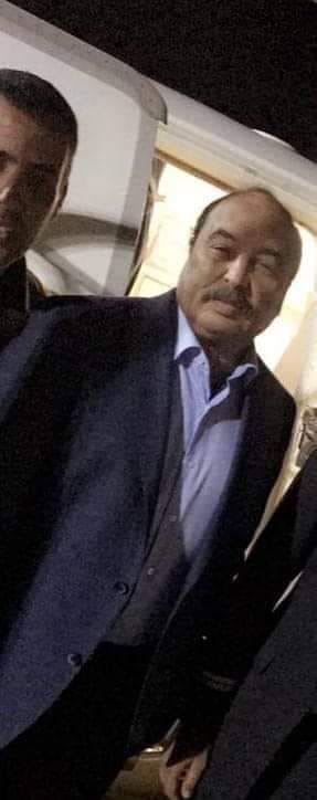 أول صورة لولد عبد العزيز بعد وصوله لمطار أم التونسي(صورة)