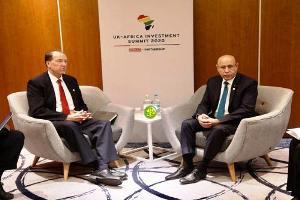 لندن .. غزواني يجرى مباحثات مع رئيس مجموعة البنك الدولي