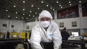 أكبر ناج من 