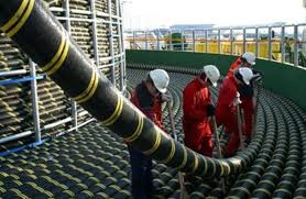 عاجل : وصول الباخرة إلى مكان عطب الكابل البحري