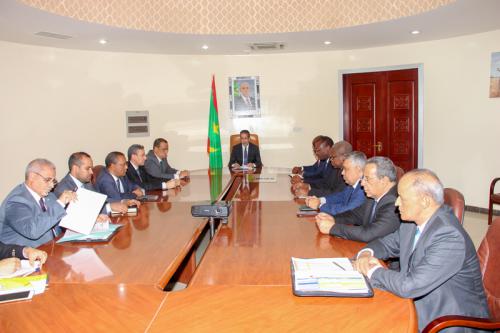 لجنة وزارية لمراجعة وتسهيل نظام التأشيرات