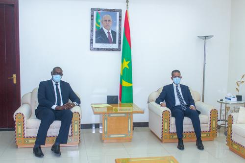 زعيم المعارضة ولد البكاي: هذه الوضعية تستوجب تعاون الجميع