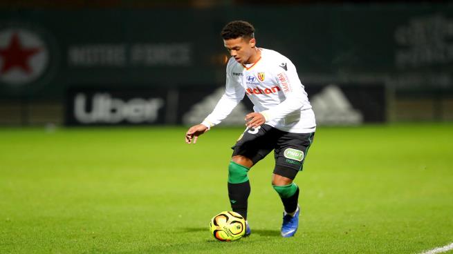 موريتانيا تنافس المغرب لضمّ موهبة لانس