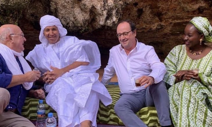 أولاند يحتسي الشاي شمال موريتانيا بعيداً عن الأجواء (…)