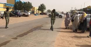 الأقوياء يسافرون إلى حيث يشاؤون والضعفاء ممنوعون من&nbsp;(…)