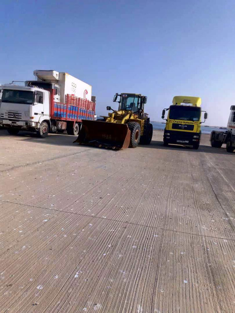 تفاصيل أسباب إقالة مدير ميناء انواذيبو(صور)