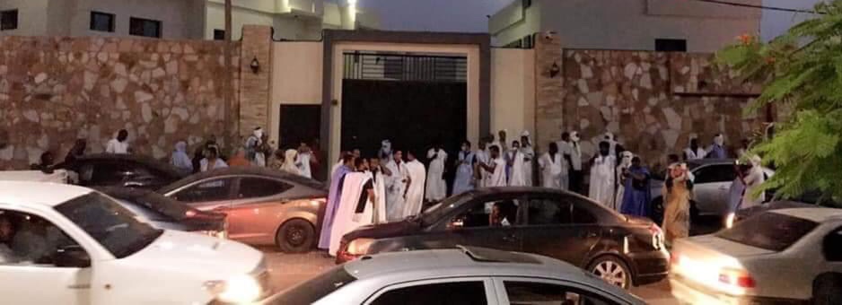 أمن الطرق يعتقل حمزة ولد عبد العزيز ويمنعه من دخول منزل&nbsp;(…)