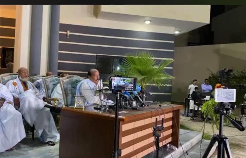 ولد عبد العزيز: يجب ان يحقق في الفساد الذي وقع في هذه السنة