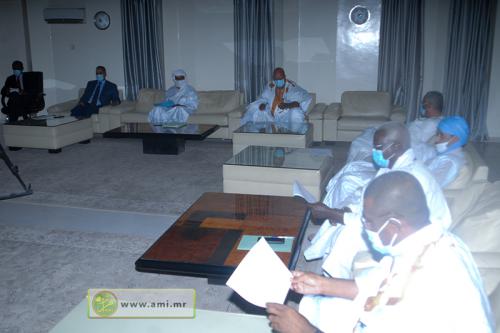 البرلمان يحدد اليوم لتقديم الوزير الأول برنامجه ويوم&nbsp;(…)