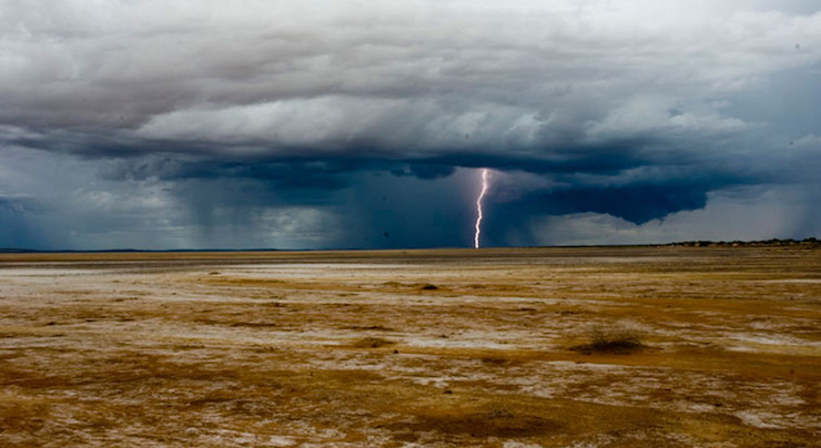 مقاييس الأمطار البارحة