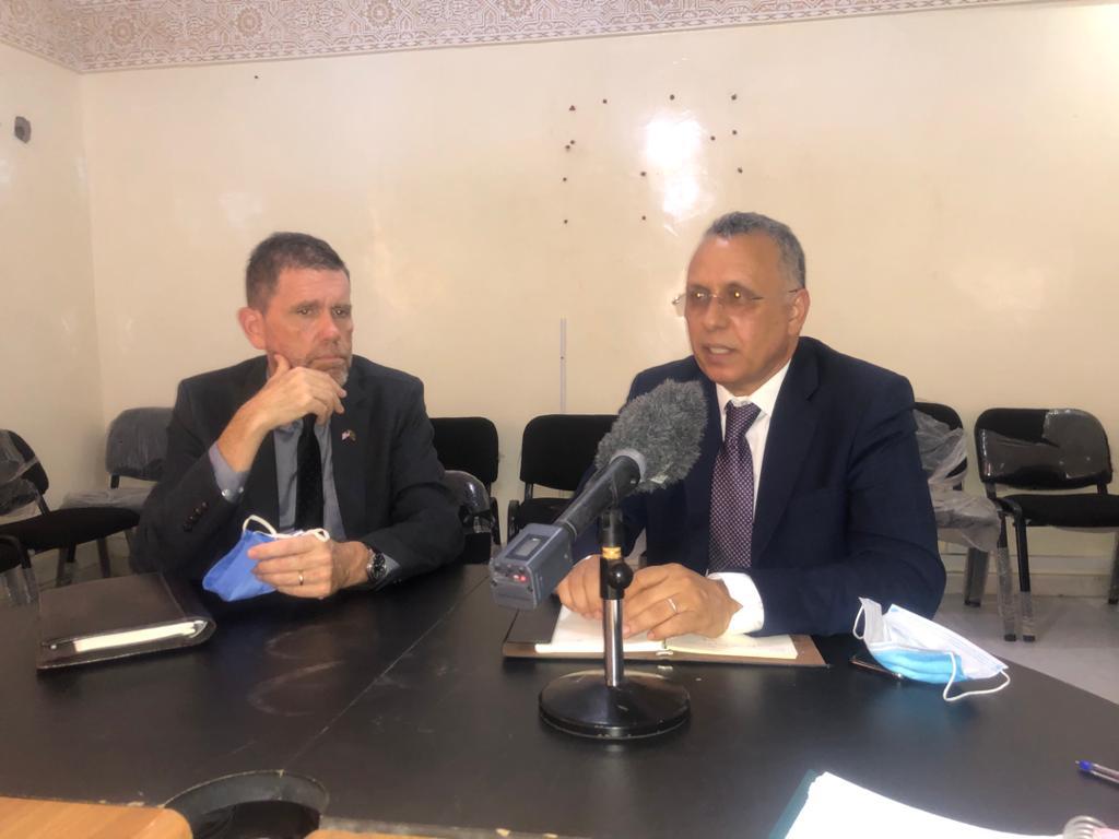 السفير الأمريكي بنواكشوط يزور اللجنة الوطنية لحقوق الإنسان