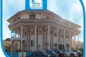 وزير فرنسي سابق يسعى للوساطة في شراء شركة ماتل