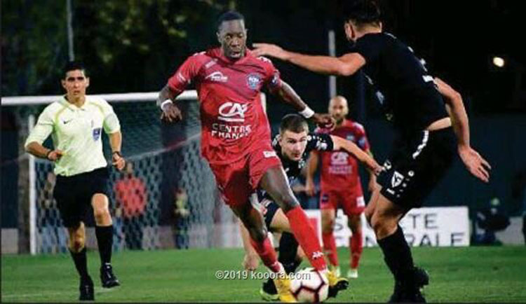 مهاجم أوريلاك الفرنسي على أعتاب منتخب موريتانيا