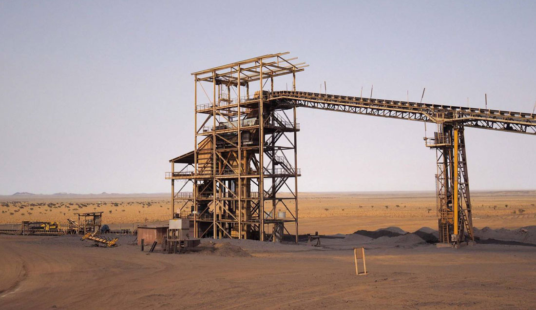 الذهب في موريتانيا كنز يسمّم سكان مدينة الزويرات