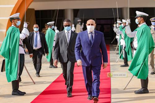 مصادر: ولد الغزواني يعود غدا من واغاداغو وسيترأس هذه&nbsp;(…)