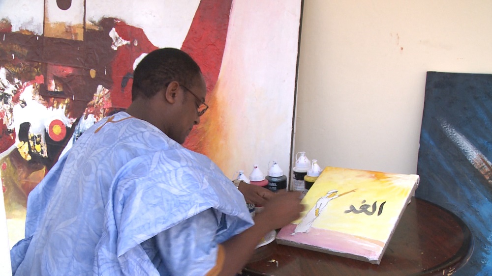 رسام موريتاني يترشح للرئاسة