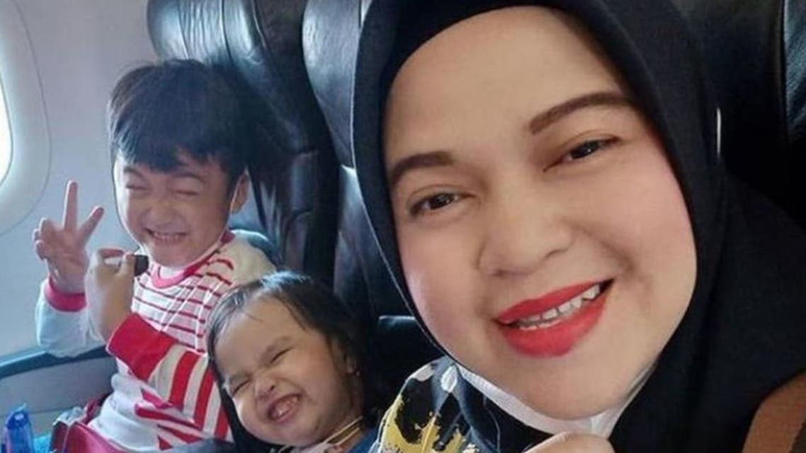 وداعاً.. رسالة مؤلمة لأم وطفليها قبيل كارثة الطائرة&nbsp;(…)