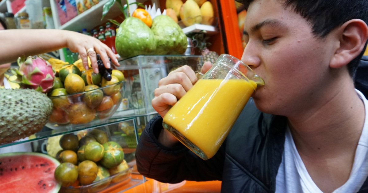 هذا ما يحدث لجسمك عند شرب العصير يوميا