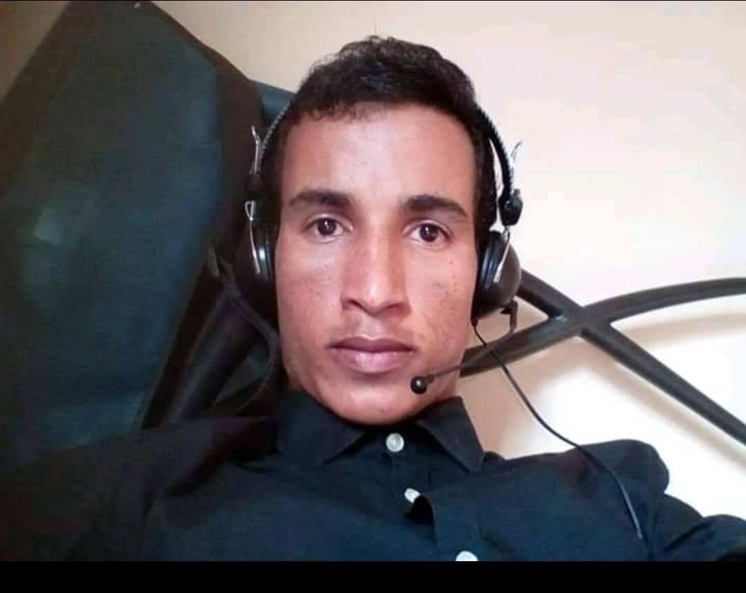 أسرة مقتحم الطائرة: هذه هي حقيقة ما قام به ابننا(صور)