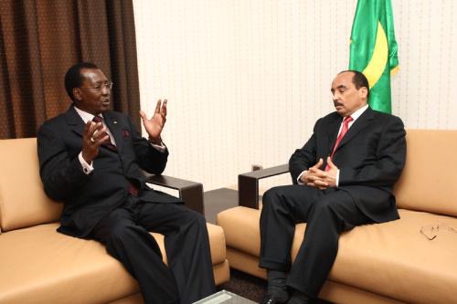 عزيز يطلب إذن السفر لحضور جنازة إدريس ديبي.. فهل سترفض&nbsp;(…)