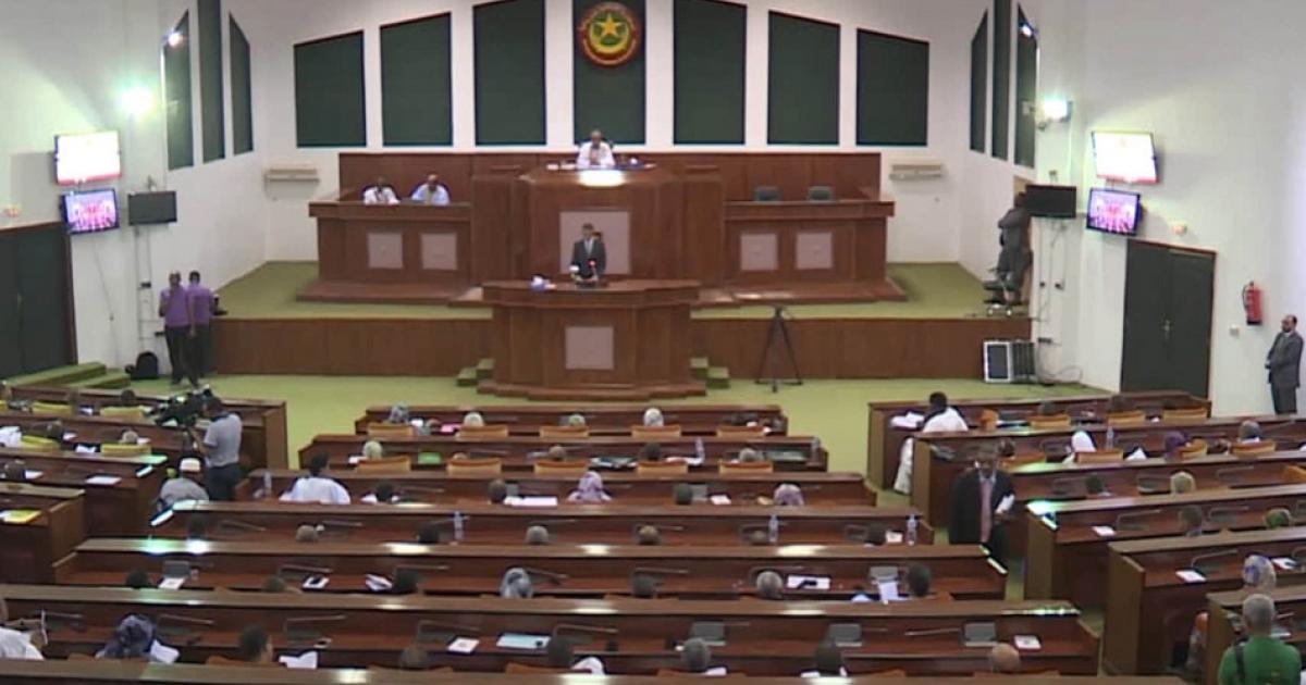 لجنة المالية تناقش مشروع قانون التسوية النهائية لميزانية&nbsp;(…)