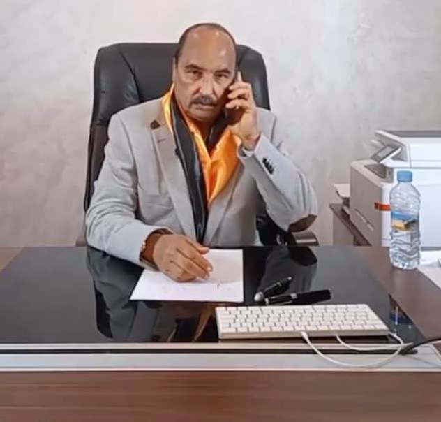 ولد عبد العزيز: عدت ولم أوقع اليوم لهذا السبب(نص البيان)