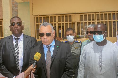 رئيس اللجنة الوطنية لحقوق الانسان يزور السجون بنواكشوط