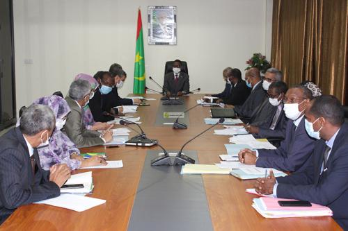 تفاصيل اجتماع الوزير الأول باللجنة الوزارية المكلفة&nbsp;(…)