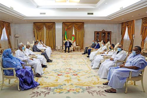 أهم ما جاء في لقاء ولد الغزواني بنواب الحزب الحاكم بلعصابه