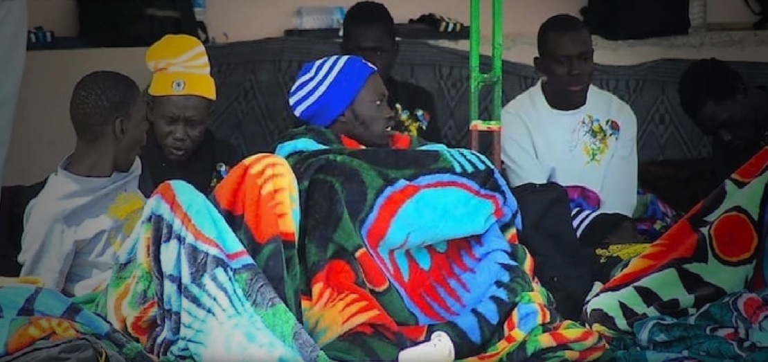 موريتانيا.. ناجون يتحدثون عن مصرع عشرات المهاجرين في المحيط