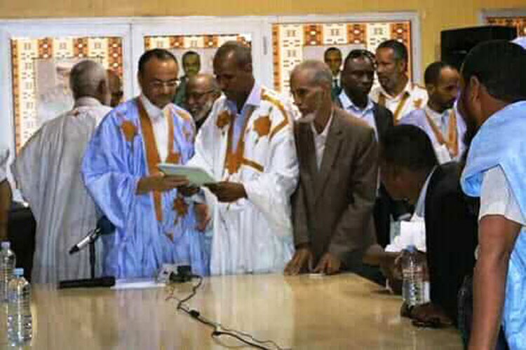 ولد بوبكر يعد بمضاعفة رواتب الموظفين وفي مقدمتهم&nbsp;(…)