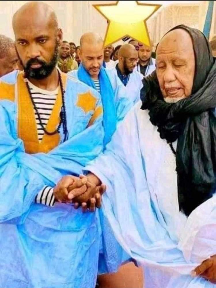 ولد الوافي يعزي أسرة آل الشيخ حماه الله