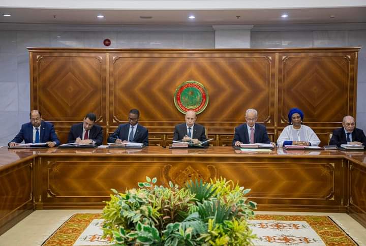 مجلس الوزراء يصادق على مشروع قانون متعلق بتحديد هويات&nbsp;(…)