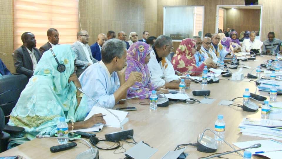 لجنة المالية بالبرلمان تناقش ميزانية وزارة البيئة (…)