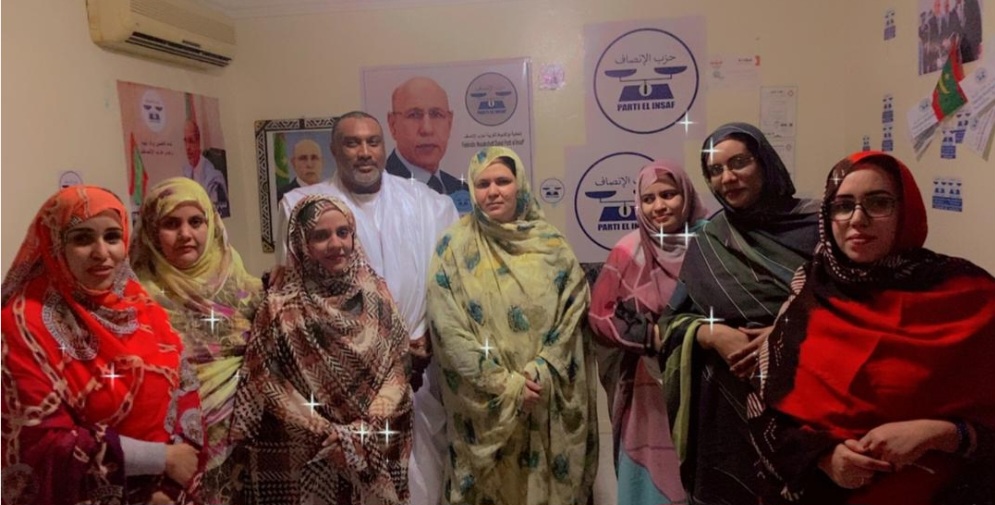 طبيبة الأسنان مريم بنت باركلل تقرر مع مجموعة من الأساتذة&nbsp;(…)