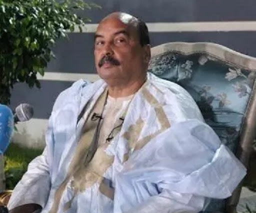 لهذا السبب صادر سجانو الرئيس السابق عزيز هاتفا ذكيا&nbsp;(…)